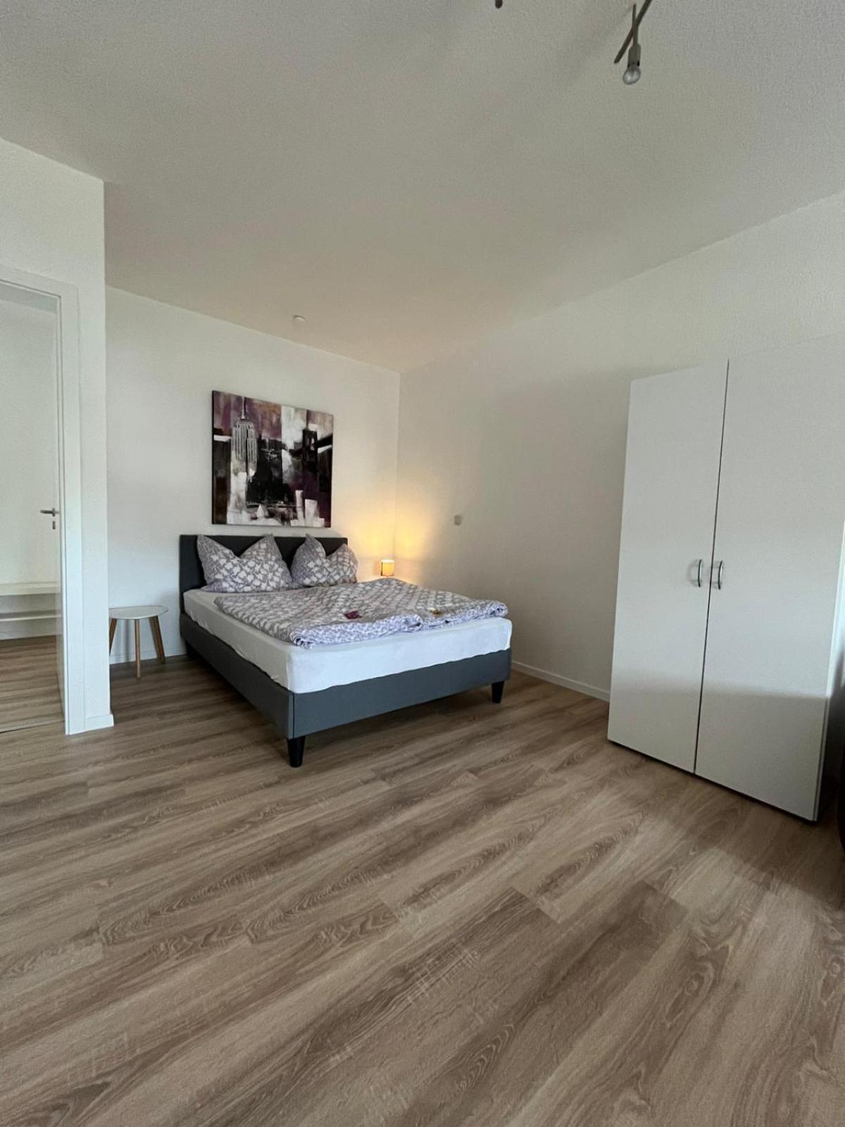 1 Raum Dachgeschosswohnung In Ruhiger Lage Лимбах-Оберфрона Экстерьер фото
