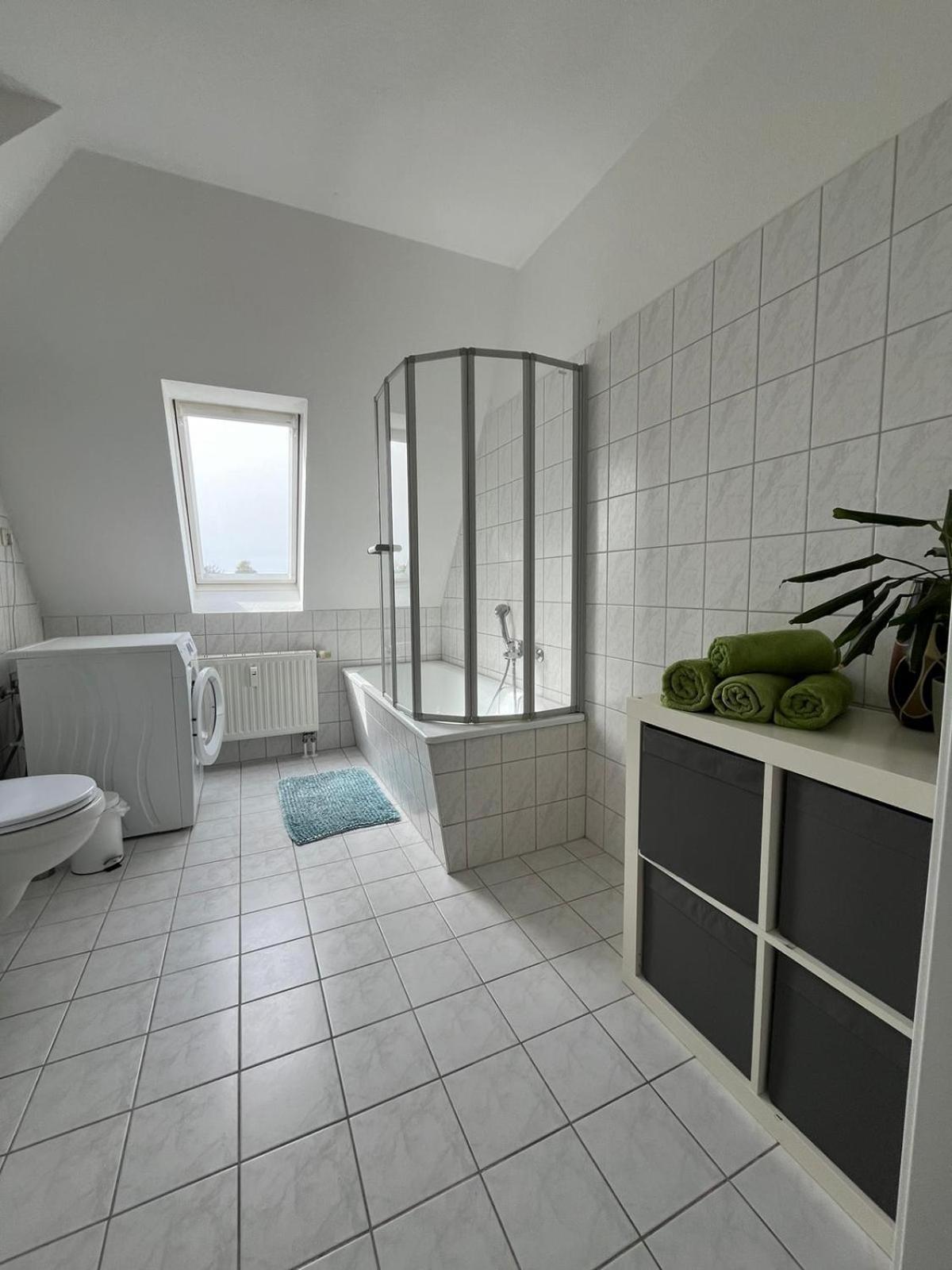 1 Raum Dachgeschosswohnung In Ruhiger Lage Лимбах-Оберфрона Экстерьер фото