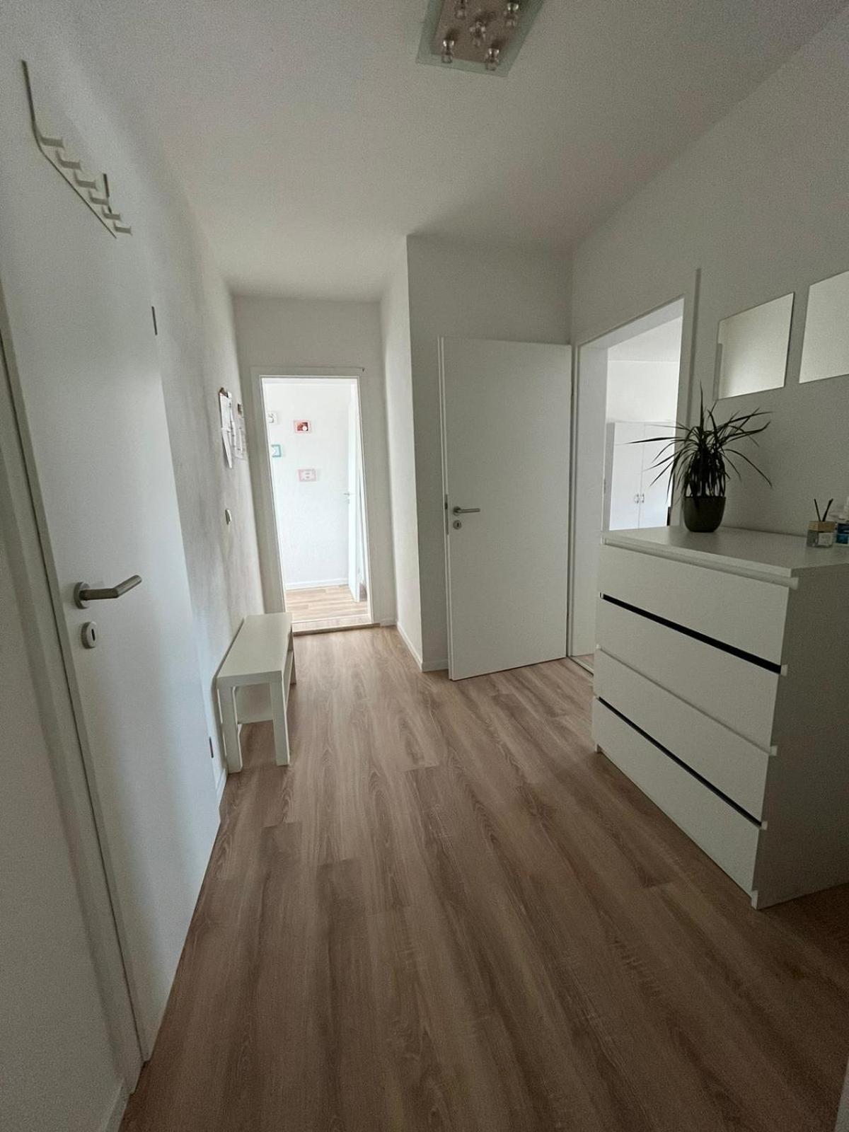 1 Raum Dachgeschosswohnung In Ruhiger Lage Лимбах-Оберфрона Экстерьер фото