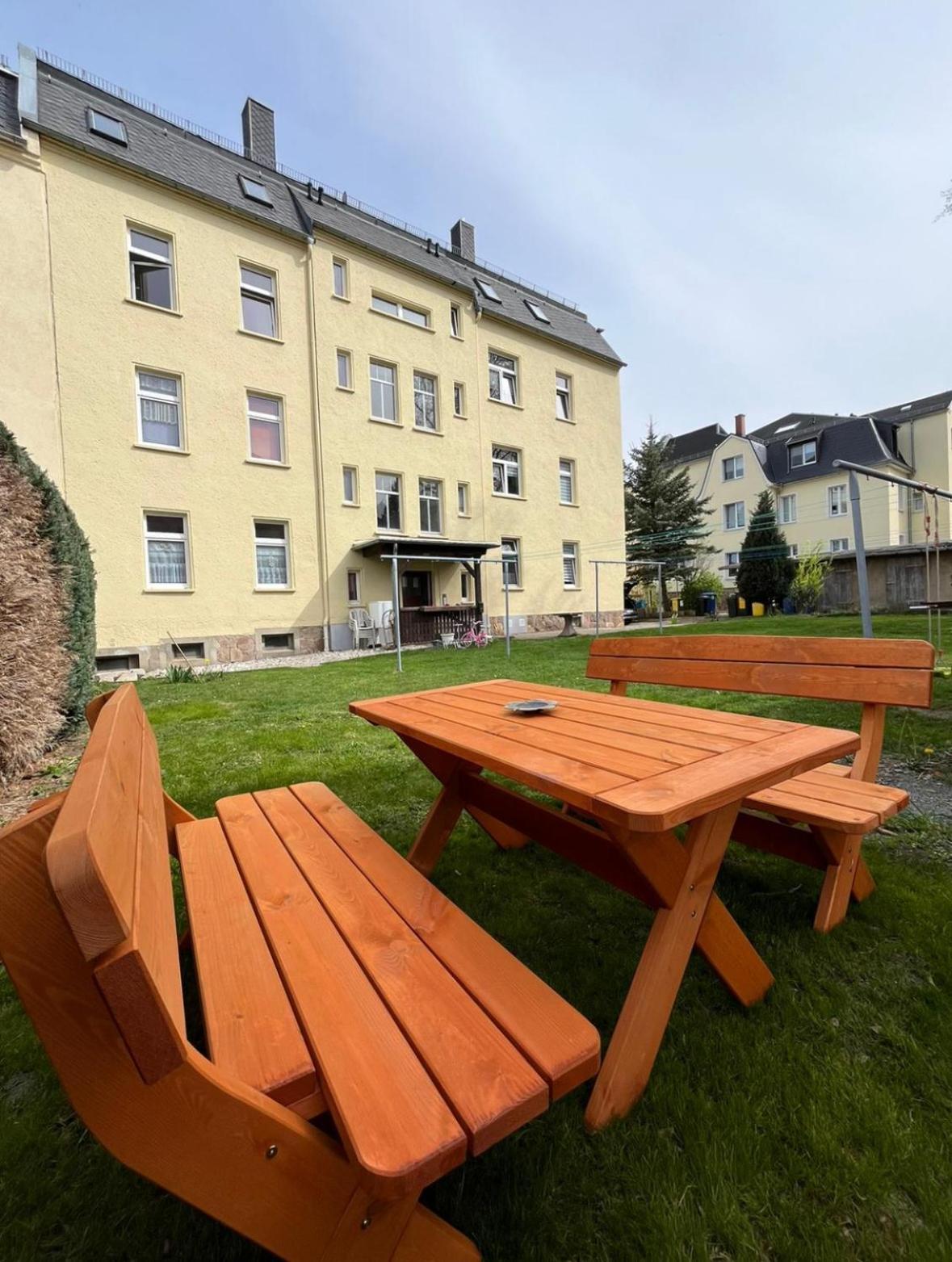 1 Raum Dachgeschosswohnung In Ruhiger Lage Лимбах-Оберфрона Экстерьер фото